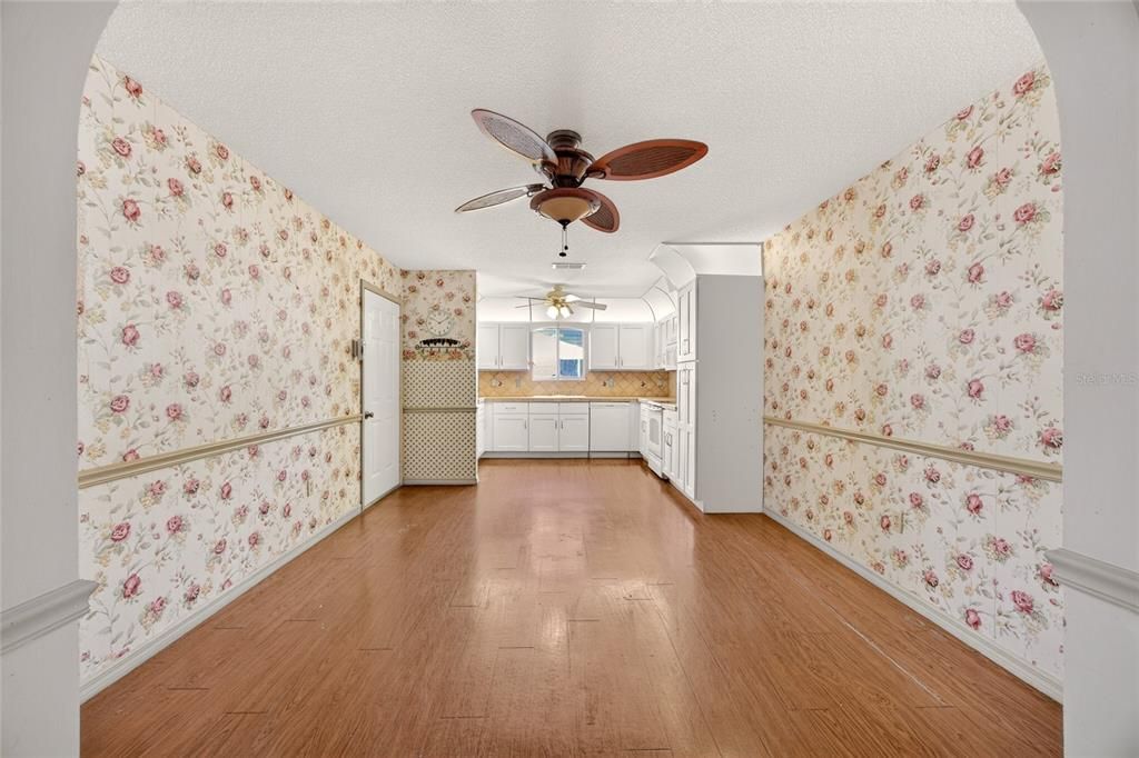 На продажу: $199,000 (3 спален, 2 ванн, 1526 Квадратных фут)