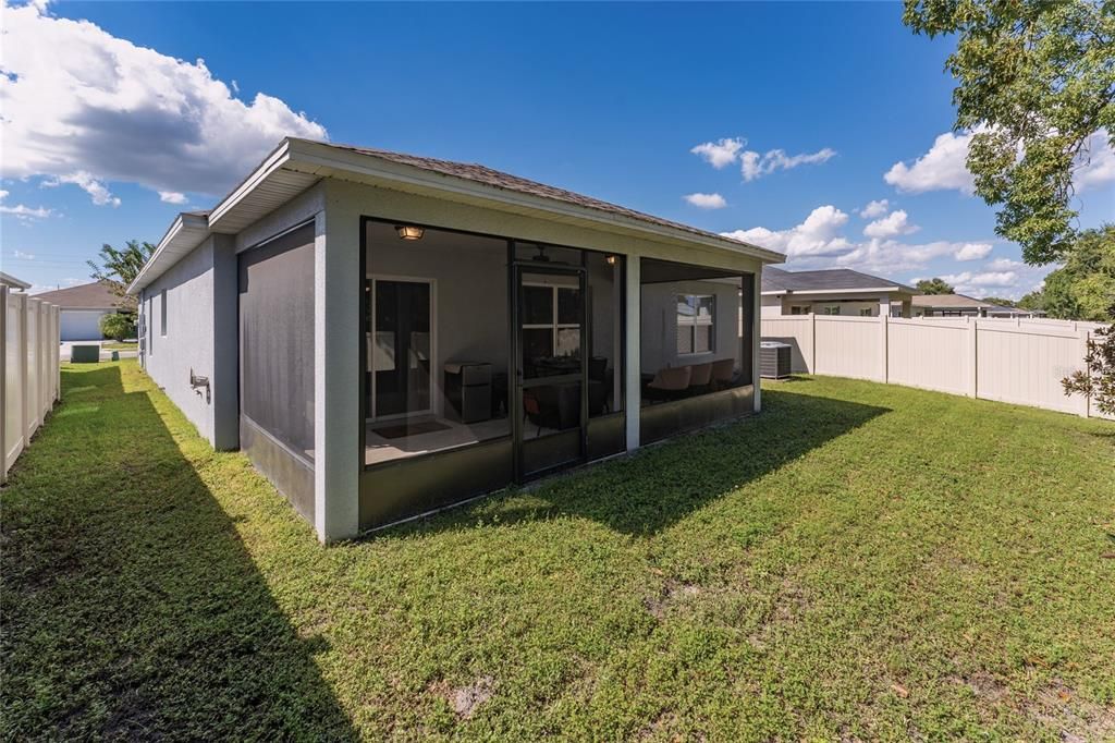 En Venta: $381,000 (4 camas, 2 baños, 1787 Pies cuadrados)