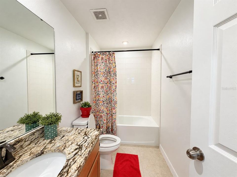 For Rent: $2,800 (3 beds, 2 baths, 1685 Square Feet)