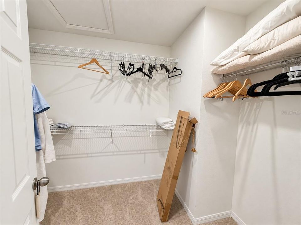 For Rent: $2,800 (3 beds, 2 baths, 1685 Square Feet)