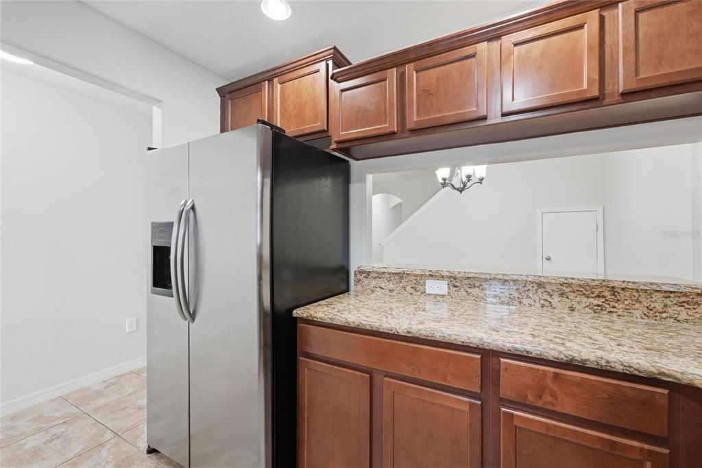 For Sale: $229,000 (2 beds, 2 baths, 1564 Square Feet)