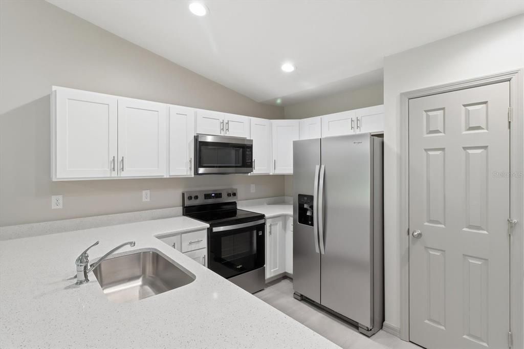 For Sale: $449,900 (4 beds, 0 baths, 2068 Square Feet)