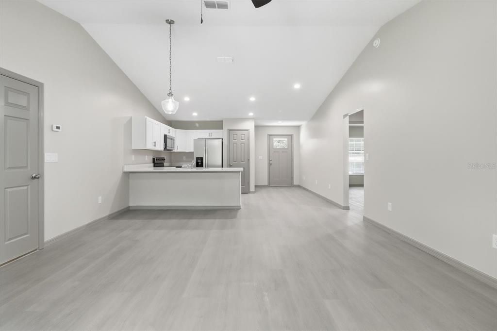 For Sale: $449,900 (4 beds, 0 baths, 2068 Square Feet)