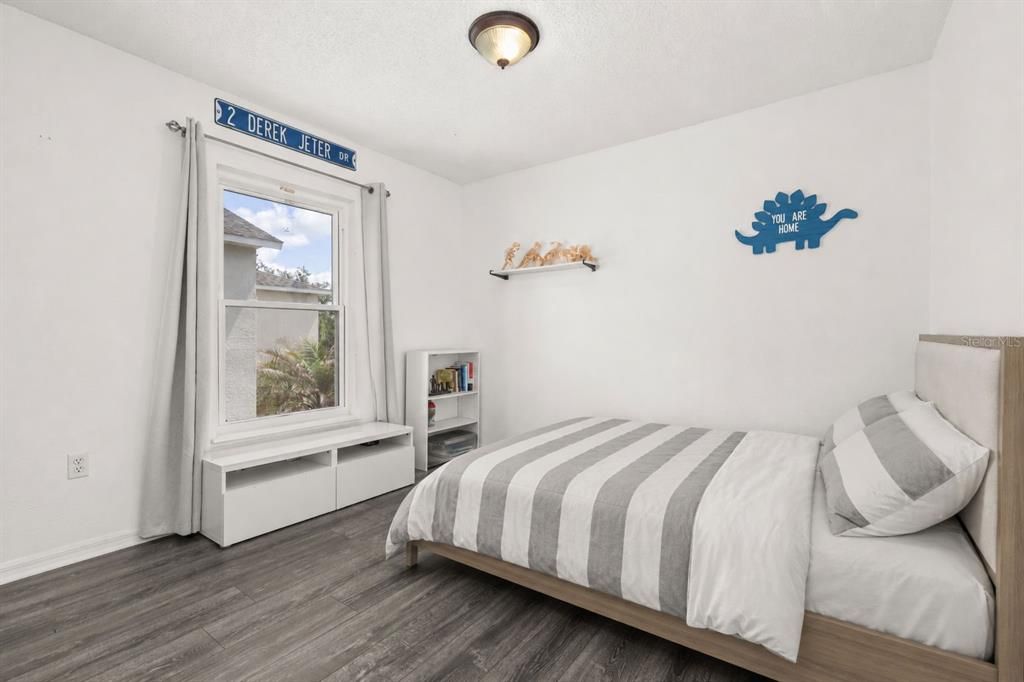En Venta: $420,000 (4 camas, 3 baños, 2948 Pies cuadrados)