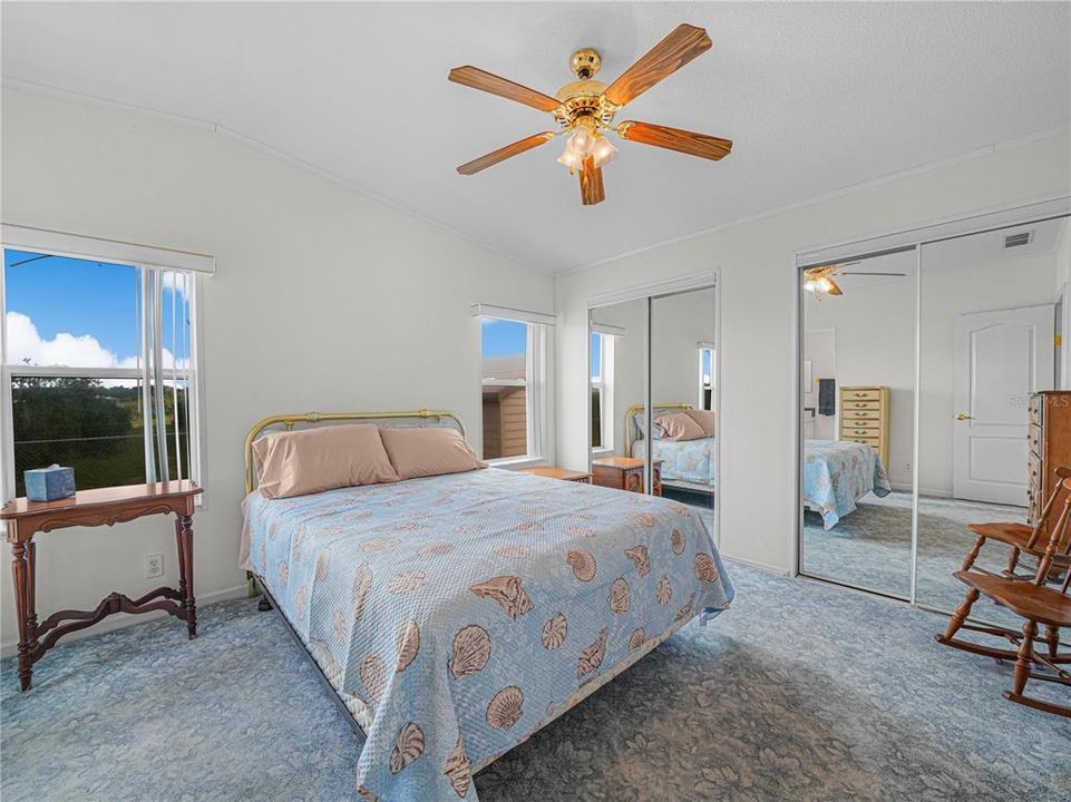 For Sale: $153,000 (2 beds, 2 baths, 1152 Square Feet)