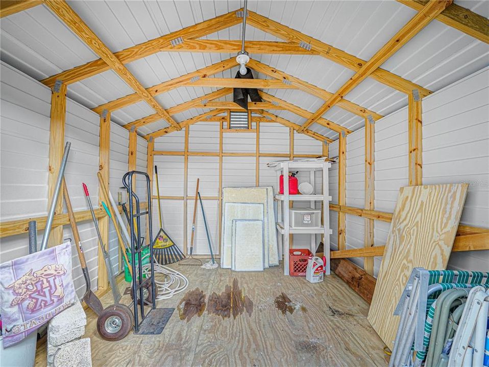 For Sale: $153,000 (2 beds, 2 baths, 1152 Square Feet)