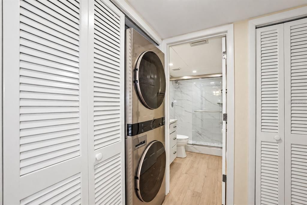 En Venta: $239,000 (2 camas, 2 baños, 1250 Pies cuadrados)