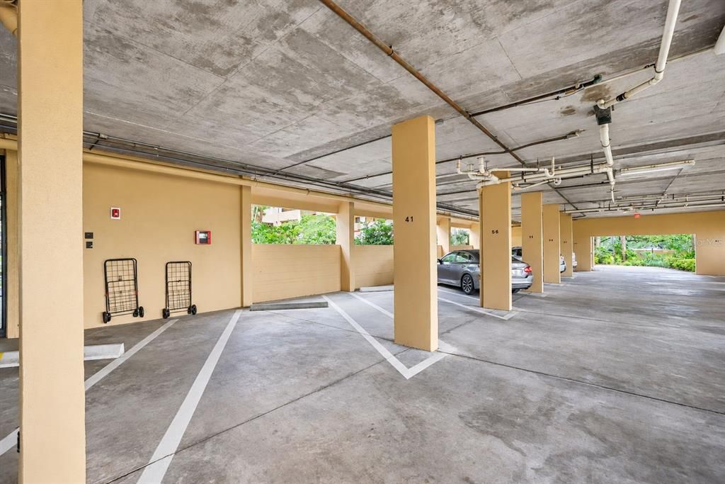 En Venta: $239,000 (2 camas, 2 baños, 1250 Pies cuadrados)