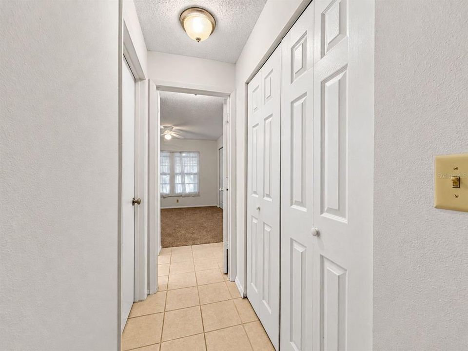 For Sale: $189,000 (2 beds, 1 baths, 680 Square Feet)
