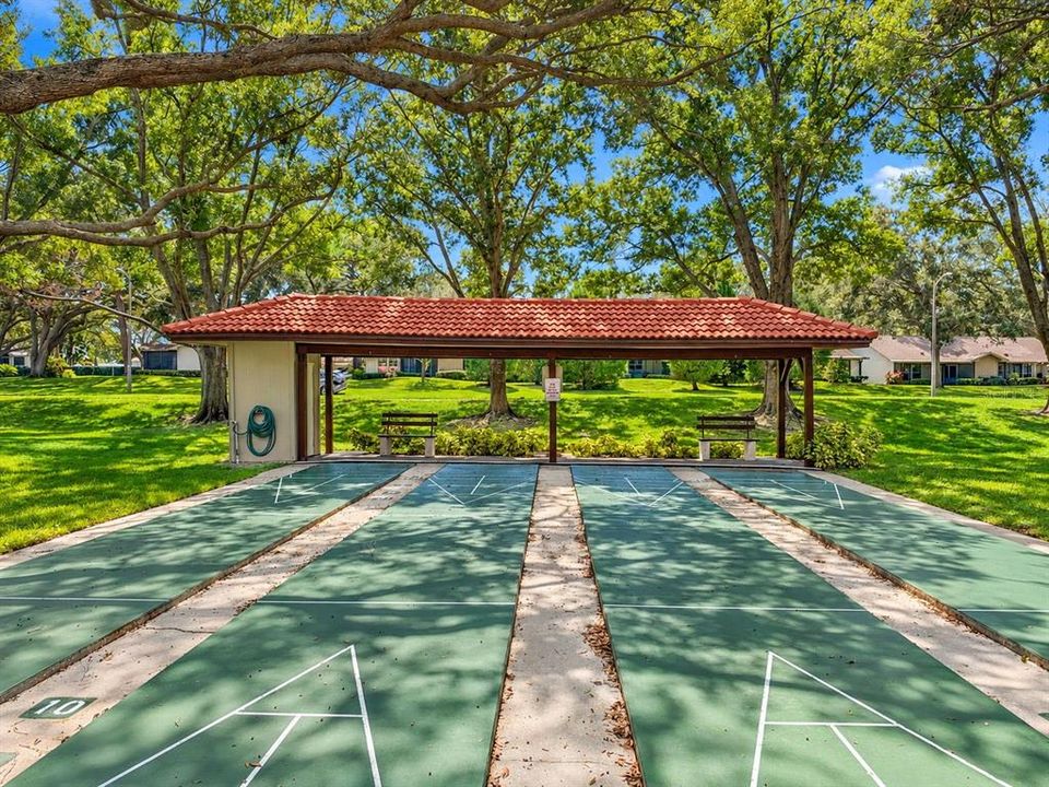 For Sale: $189,000 (2 beds, 1 baths, 680 Square Feet)