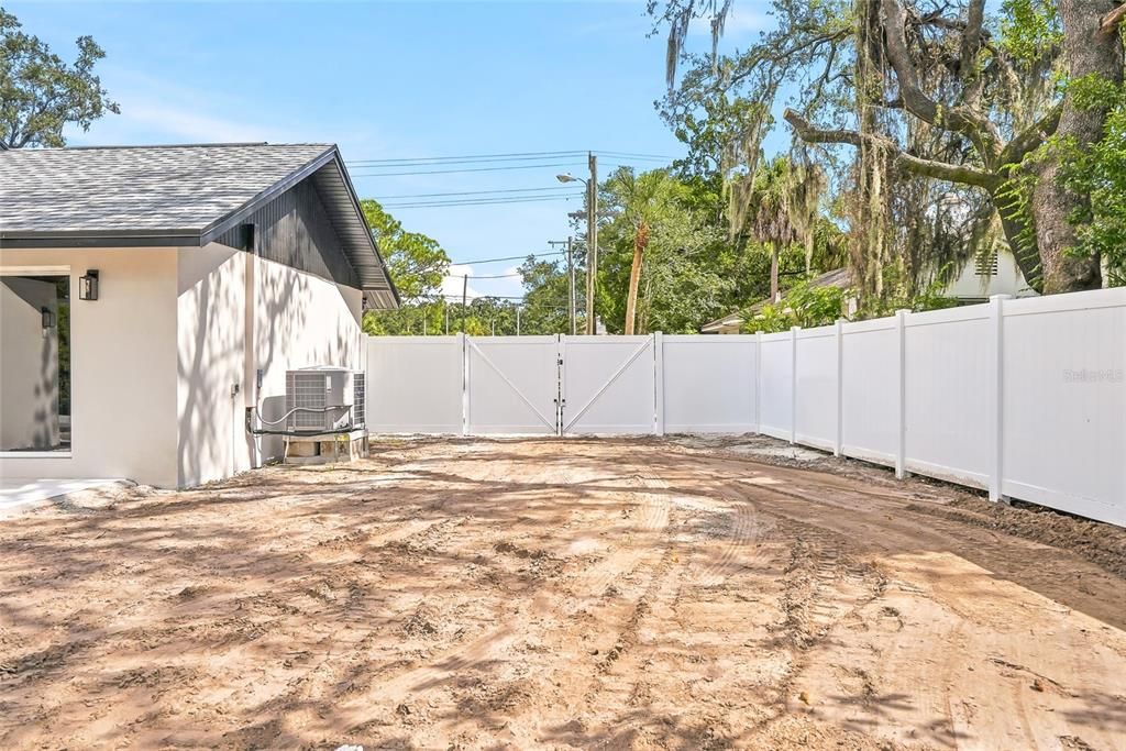 На продажу: $549,900 (3 спален, 3 ванн, 1777 Квадратных фут)