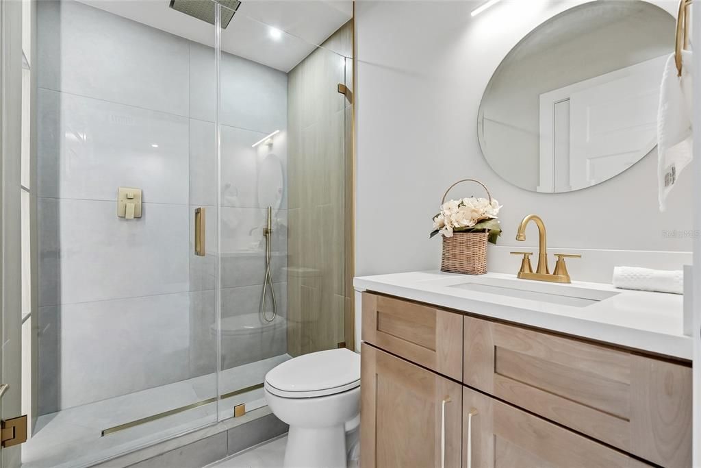 На продажу: $549,900 (3 спален, 3 ванн, 1777 Квадратных фут)