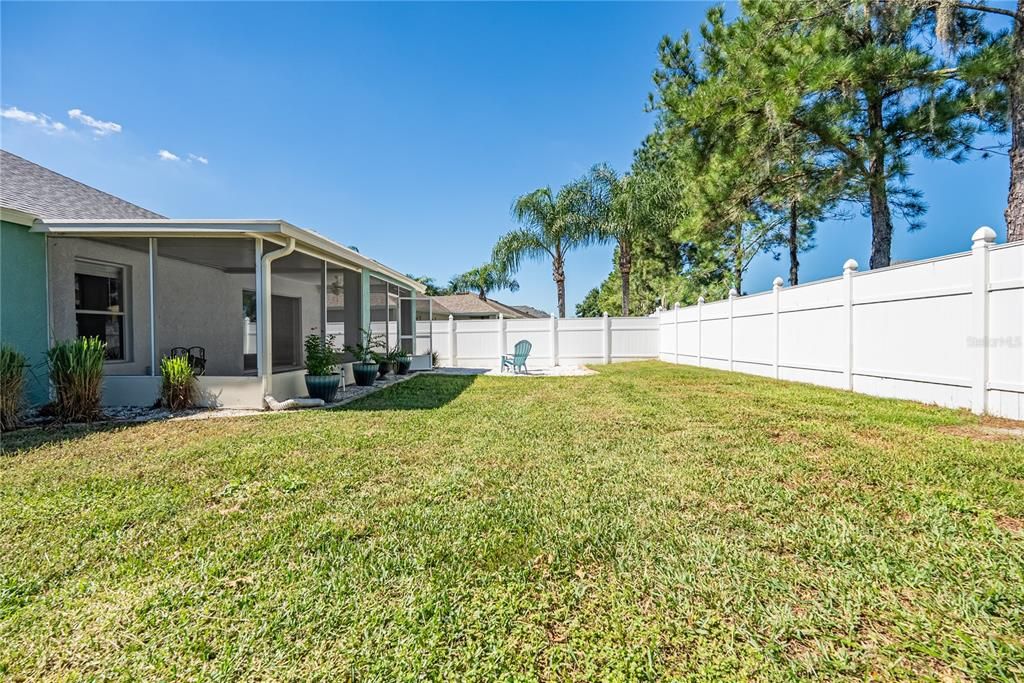 For Rent: $2,850 (4 beds, 2 baths, 1936 Square Feet)