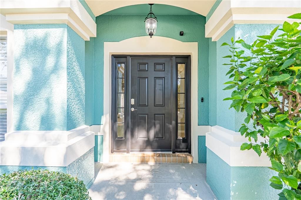 For Rent: $2,850 (4 beds, 2 baths, 1936 Square Feet)
