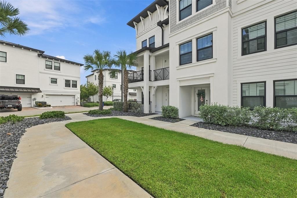 For Rent: $5,000 (3 beds, 3 baths, 2228 Square Feet)