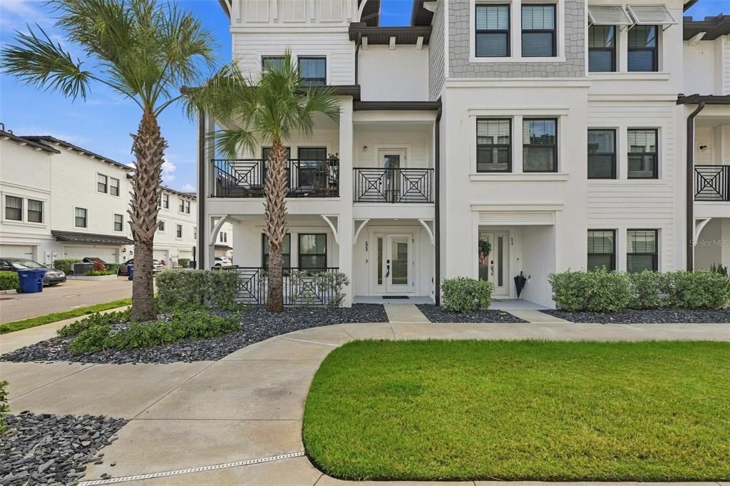 For Rent: $5,000 (3 beds, 3 baths, 2228 Square Feet)