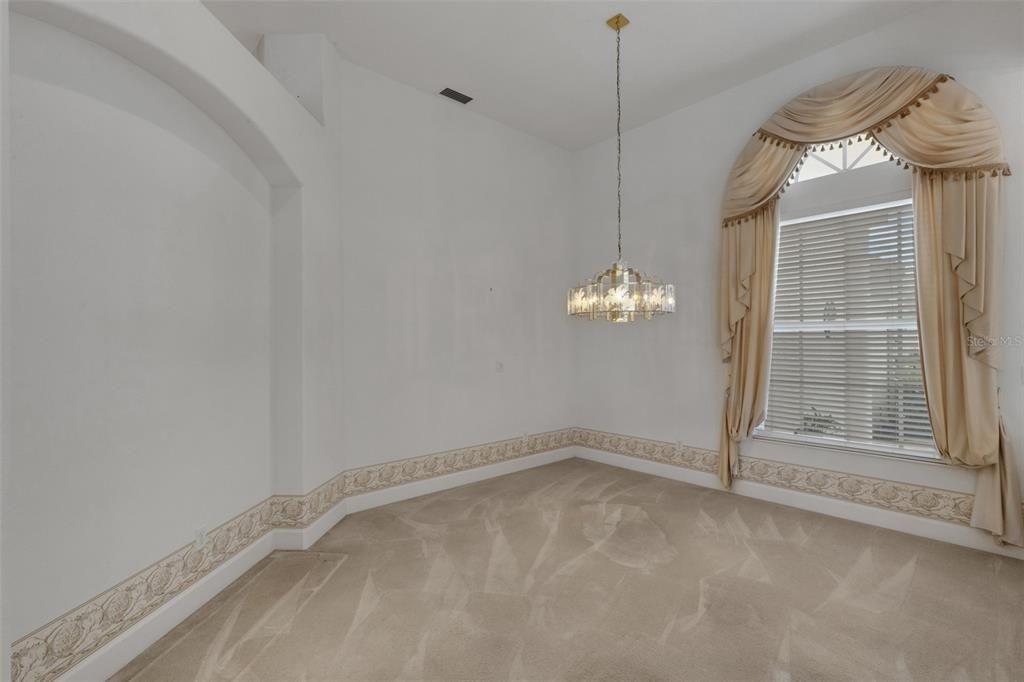 En Venta: $649,000 (3 camas, 3 baños, 2991 Pies cuadrados)