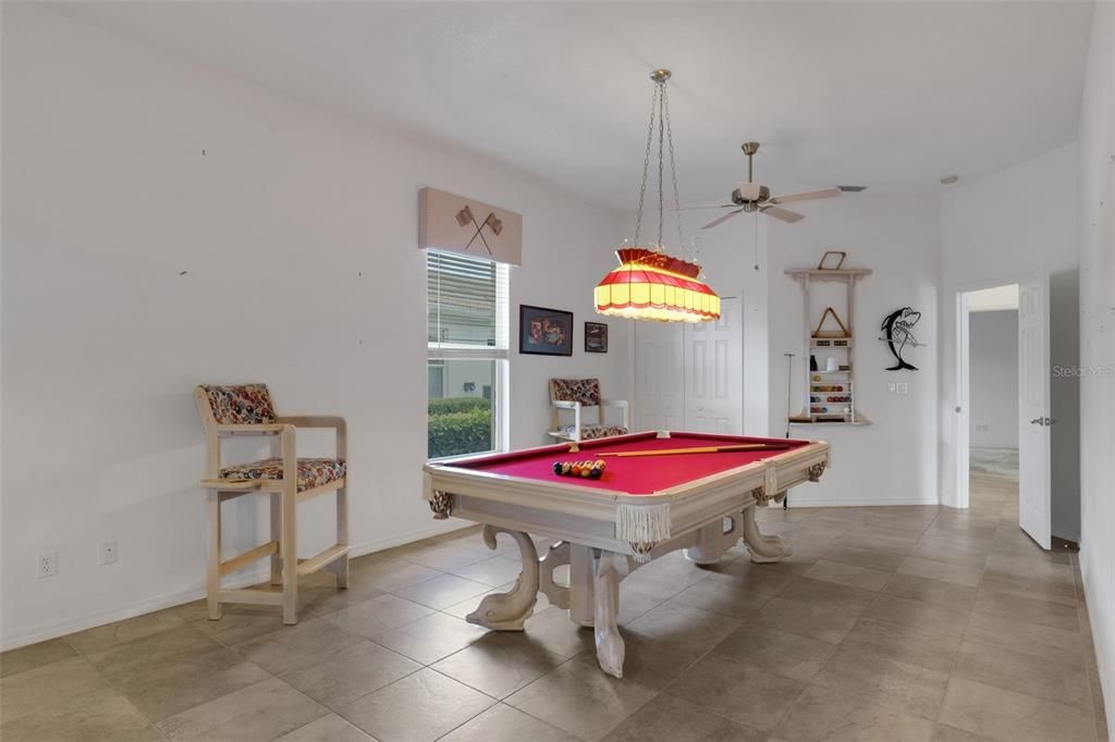 En Venta: $649,000 (3 camas, 3 baños, 2991 Pies cuadrados)