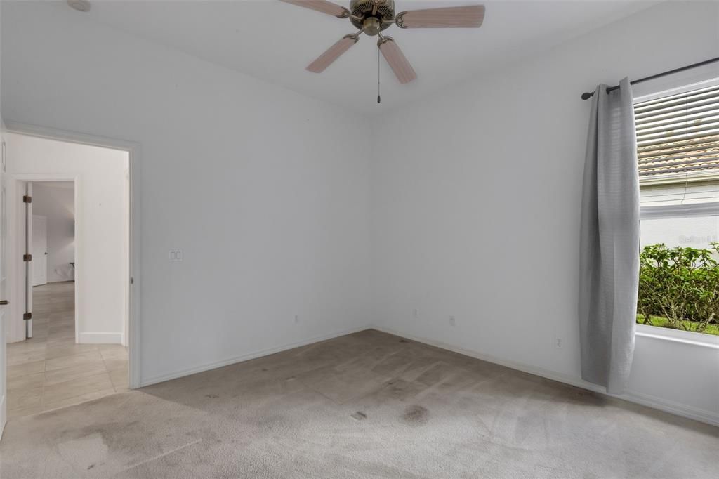 En Venta: $649,000 (3 camas, 3 baños, 2991 Pies cuadrados)