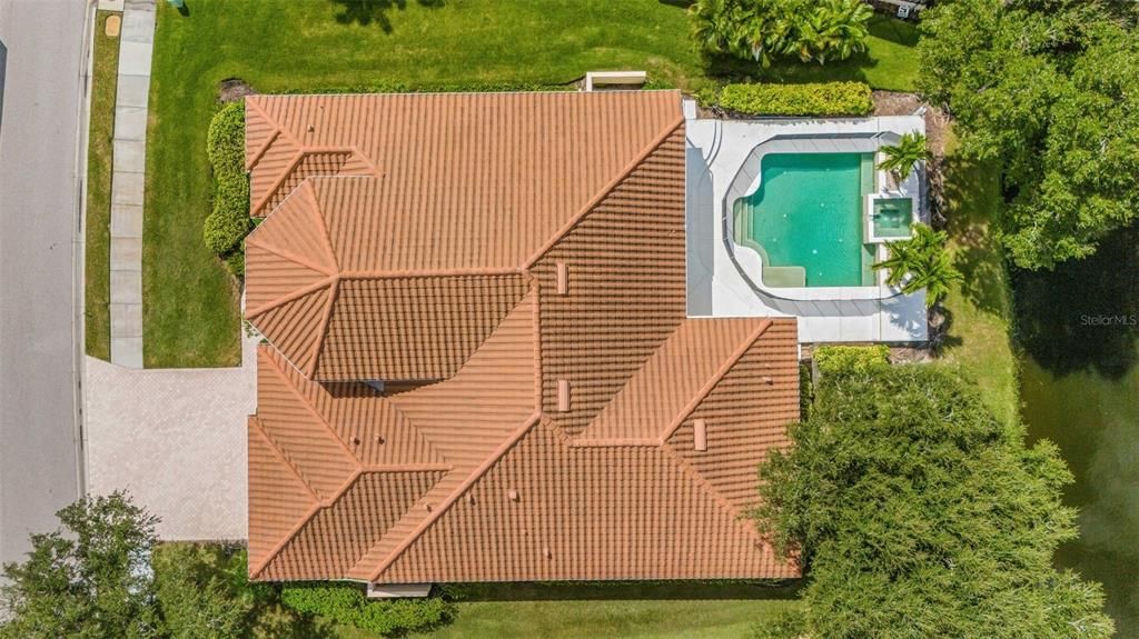 En Venta: $649,000 (3 camas, 3 baños, 2991 Pies cuadrados)