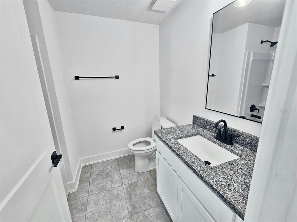For Sale: $349,900 (3 beds, 2 baths, 1415 Square Feet)