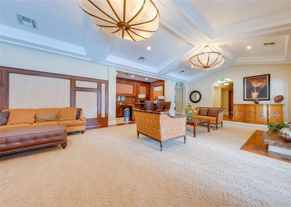 For Rent: $1,800 (2 beds, 2 baths, 988 Square Feet)