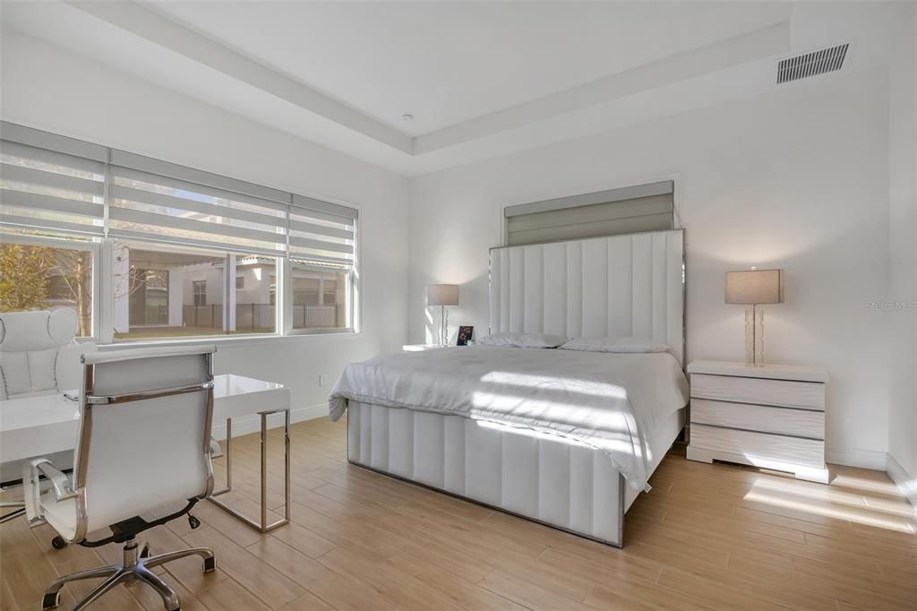 En Venta: $980,000 (4 camas, 3 baños, 2692 Pies cuadrados)