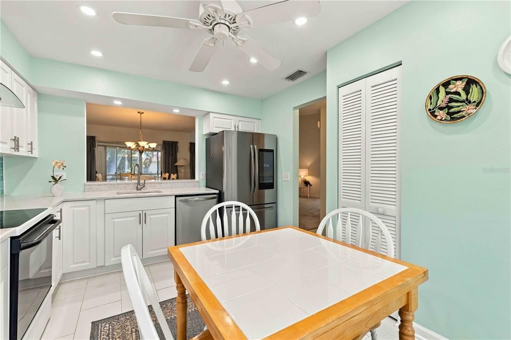For Sale: $245,000 (3 beds, 2 baths, 1547 Square Feet)