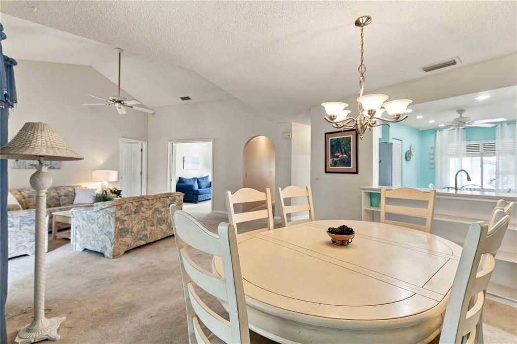 For Sale: $245,000 (3 beds, 2 baths, 1547 Square Feet)