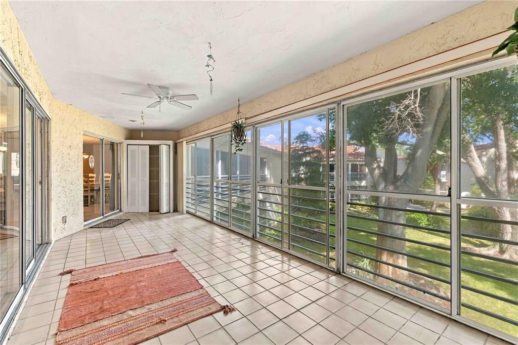 For Sale: $245,000 (3 beds, 2 baths, 1547 Square Feet)