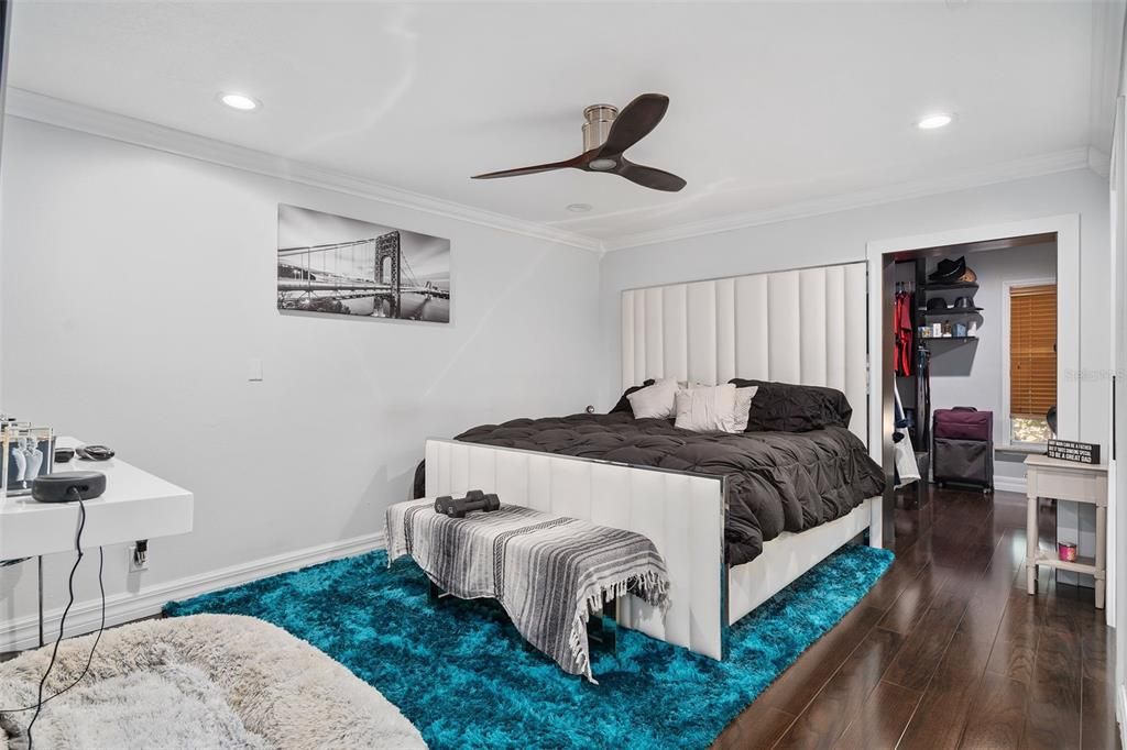 For Sale: $899,000 (4 beds, 3 baths, 2679 Square Feet)