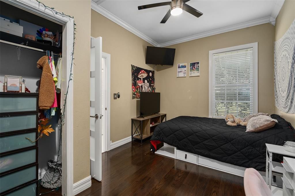 For Sale: $899,000 (4 beds, 3 baths, 2679 Square Feet)