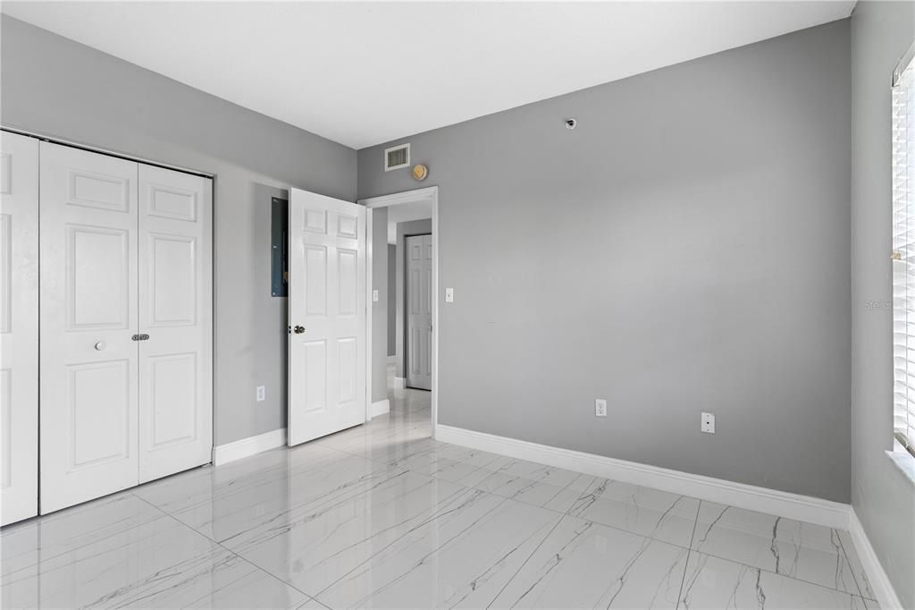 For Sale: $350,000 (3 beds, 2 baths, 1486 Square Feet)