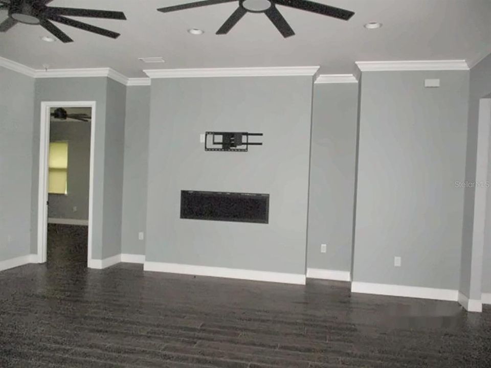For Sale: $779,000 (4 beds, 4 baths, 2811 Square Feet)