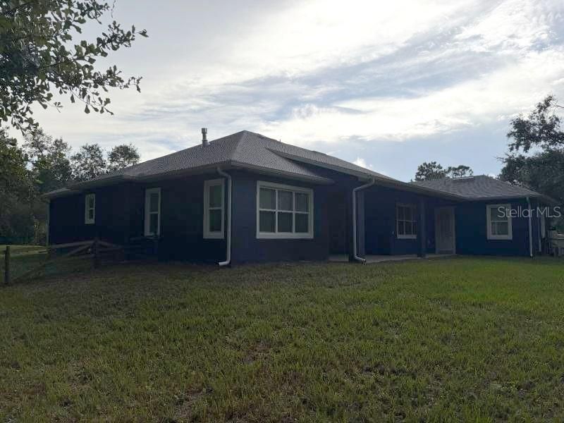 For Sale: $779,000 (4 beds, 4 baths, 2811 Square Feet)