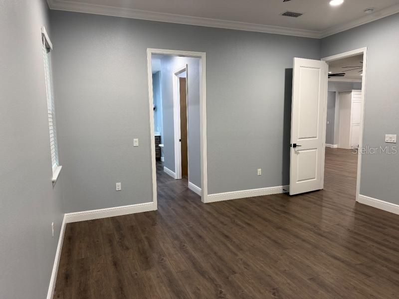 For Sale: $779,000 (4 beds, 4 baths, 2811 Square Feet)