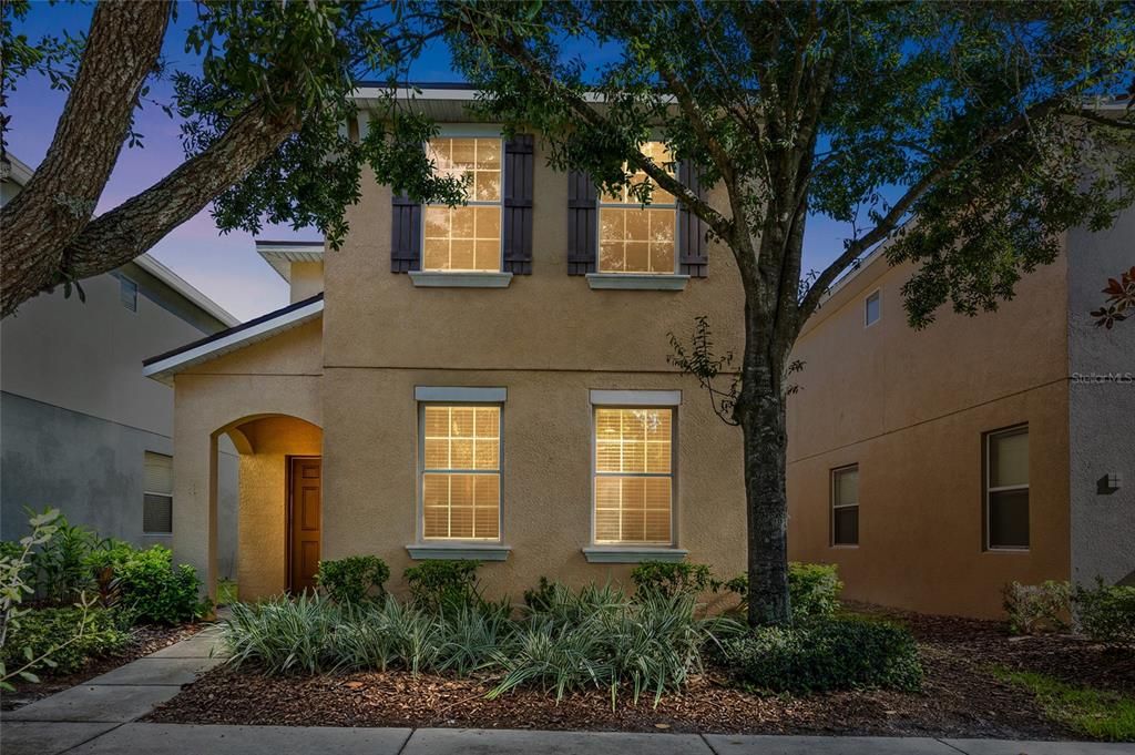 For Rent: $2,300 (4 beds, 2 baths, 2146 Square Feet)