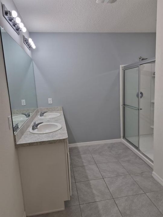 En Renta: $2,300 (3 camas, 2 baños, 1697 Pies cuadrados)