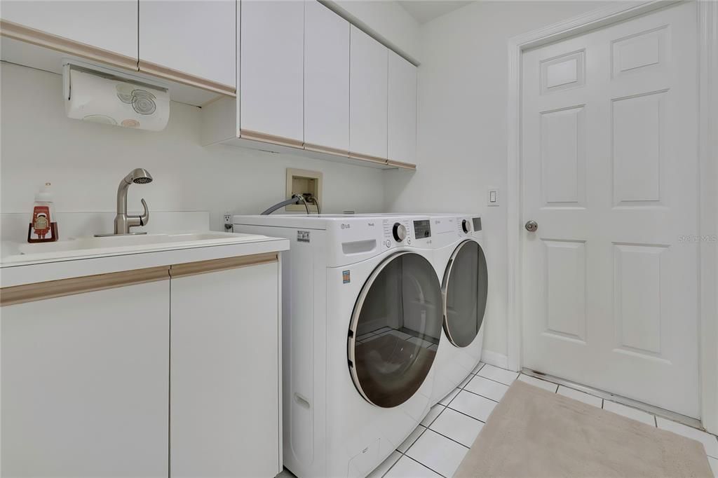 En Venta: $360,000 (2 camas, 2 baños, 1869 Pies cuadrados)