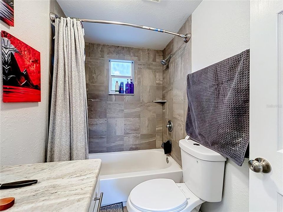 En Venta: $199,900 (2 camas, 1 baños, 1010 Pies cuadrados)