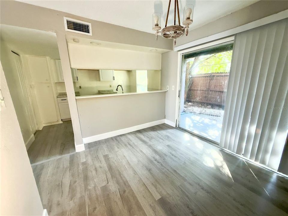 En Venta: $115,000 (2 camas, 1 baños, 1164 Pies cuadrados)
