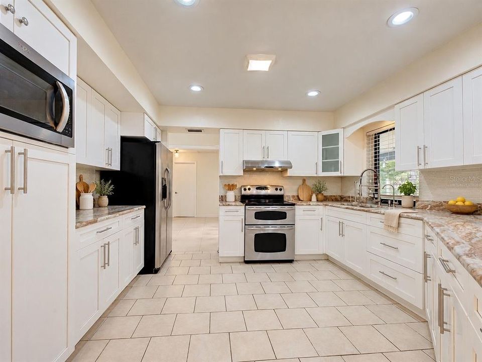 En Venta: $375,000 (3 camas, 2 baños, 1889 Pies cuadrados)