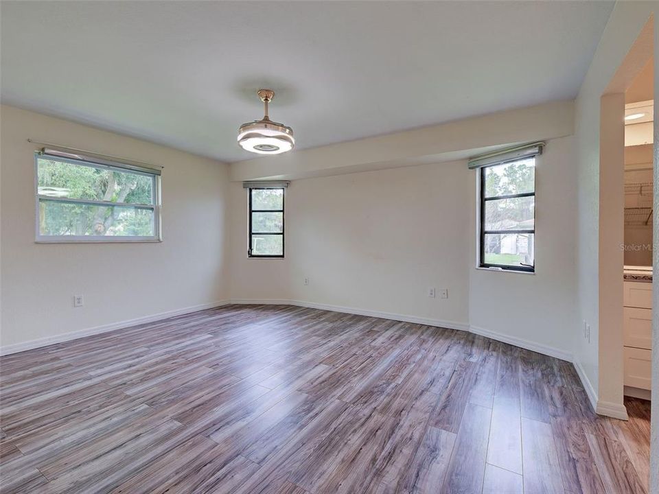 En Venta: $375,000 (3 camas, 2 baños, 1889 Pies cuadrados)