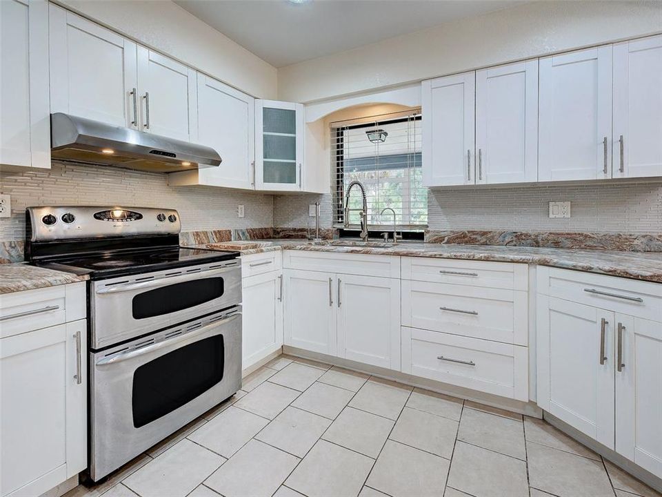 En Venta: $375,000 (3 camas, 2 baños, 1889 Pies cuadrados)