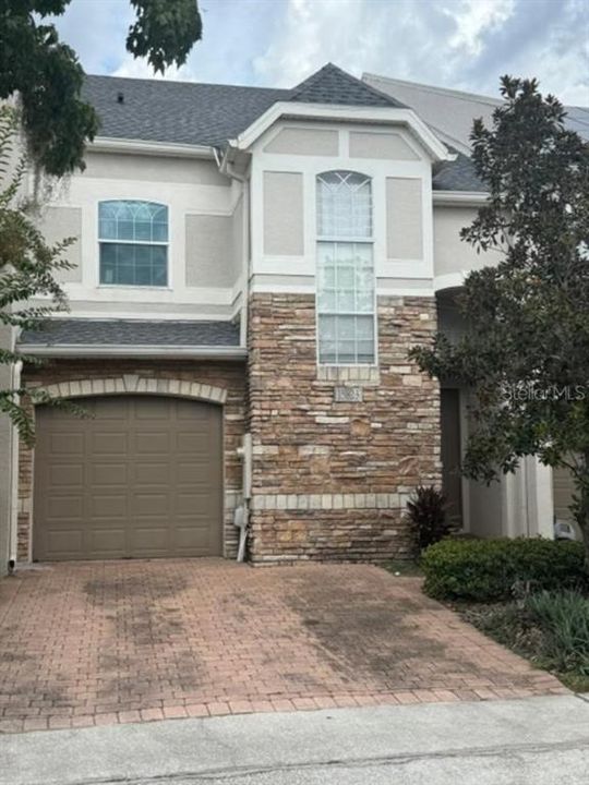 En Venta: $369,500 (3 camas, 2 baños, 1827 Pies cuadrados)