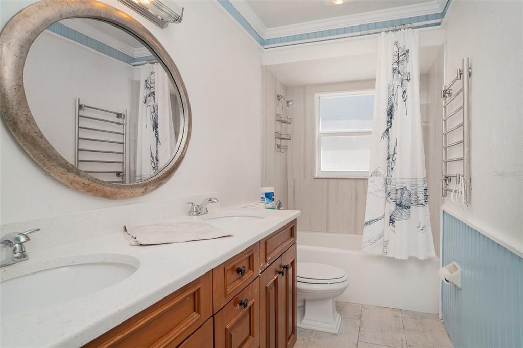 For Sale: $750,000 (5 beds, 5 baths, 3358 Square Feet)