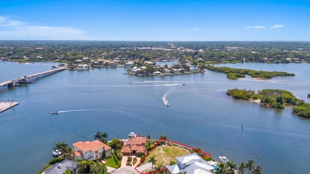 待售: $3,695,000 (0.26 acres)