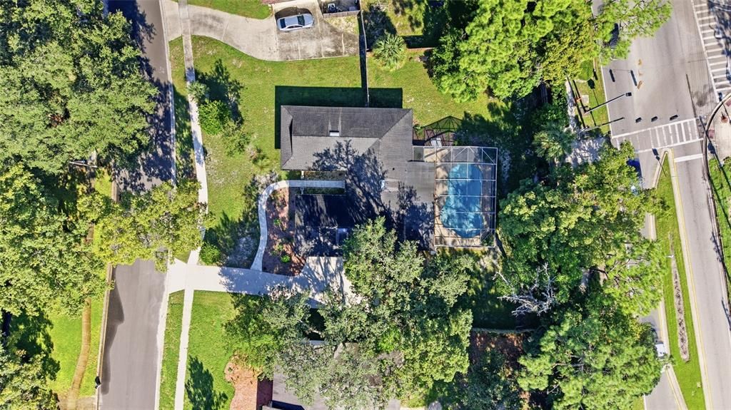 En Venta: $599,000 (4 camas, 2 baños, 2084 Pies cuadrados)