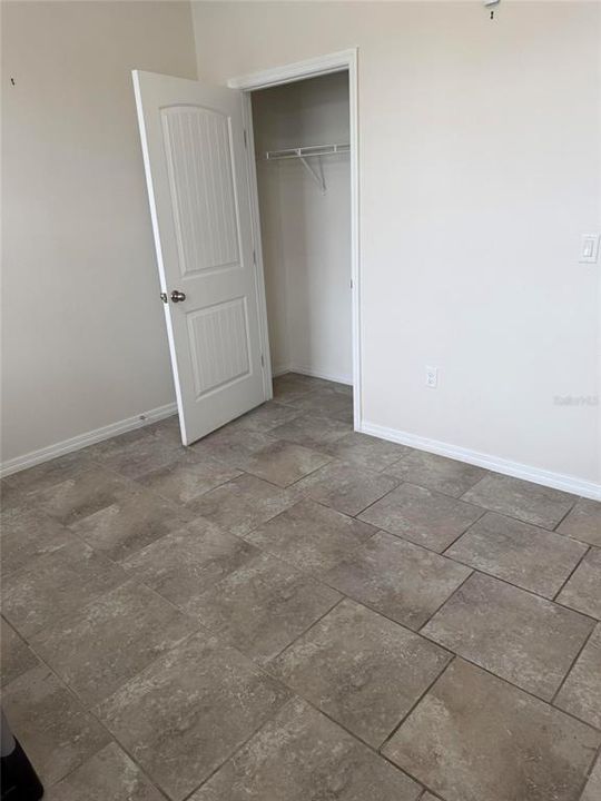 For Sale: $299,900 (3 beds, 2 baths, 1714 Square Feet)