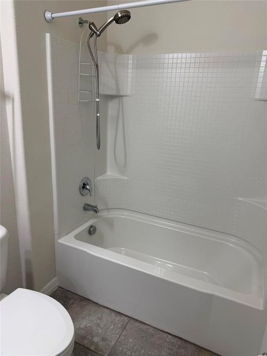 For Sale: $299,900 (3 beds, 2 baths, 1714 Square Feet)
